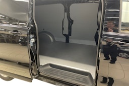 musta Volkswagen Transporter 2025 kuva 10.