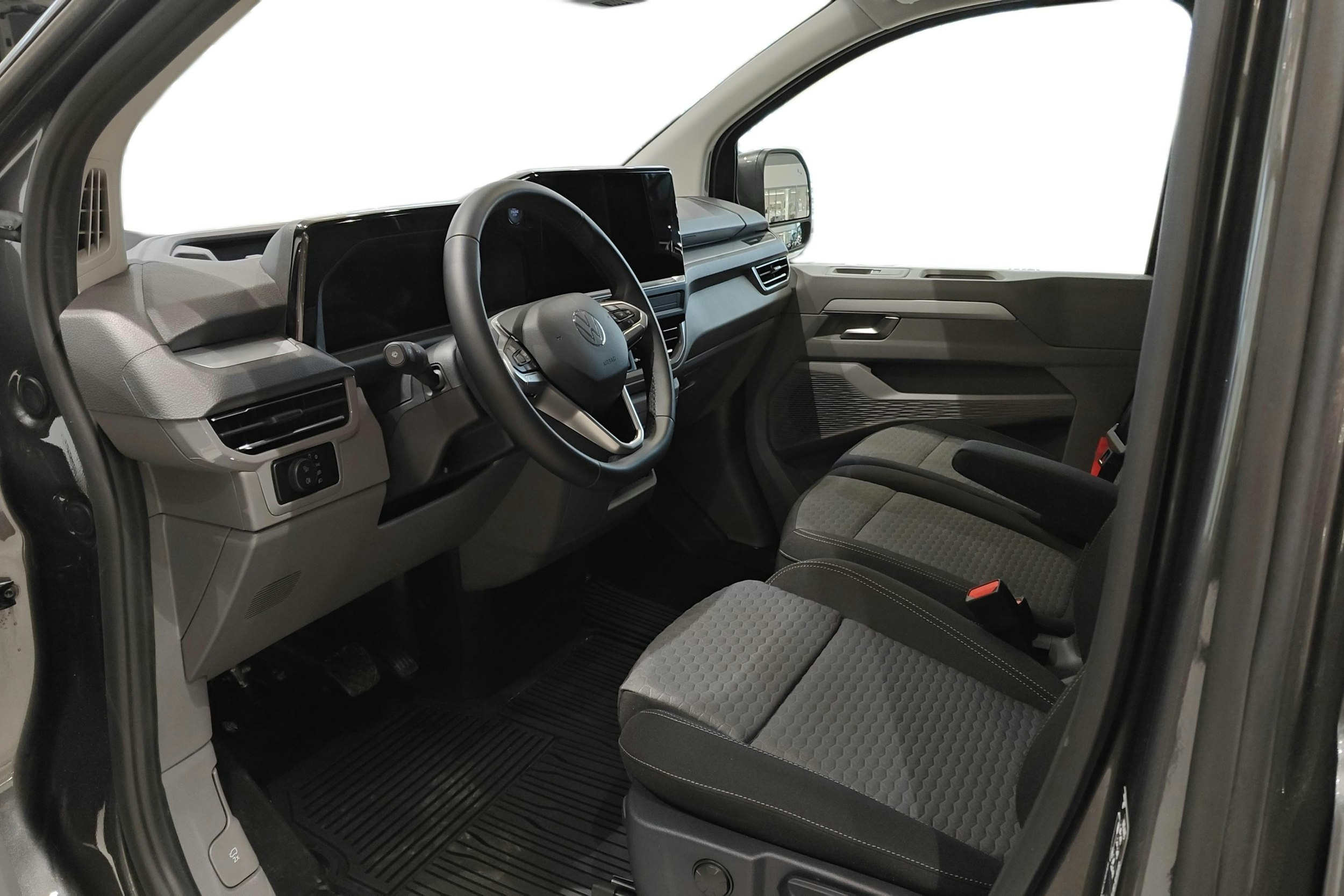 harmaa Volkswagen Transporter 2025 kuva 8.