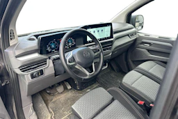 musta Volkswagen Transporter 2025 kuva 3.