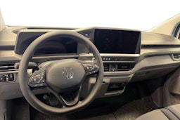 valkoinen Volkswagen Transporter 2026 kuva 9.