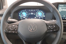 Harmaa Volkswagen Transporter 2025 kuva 14.