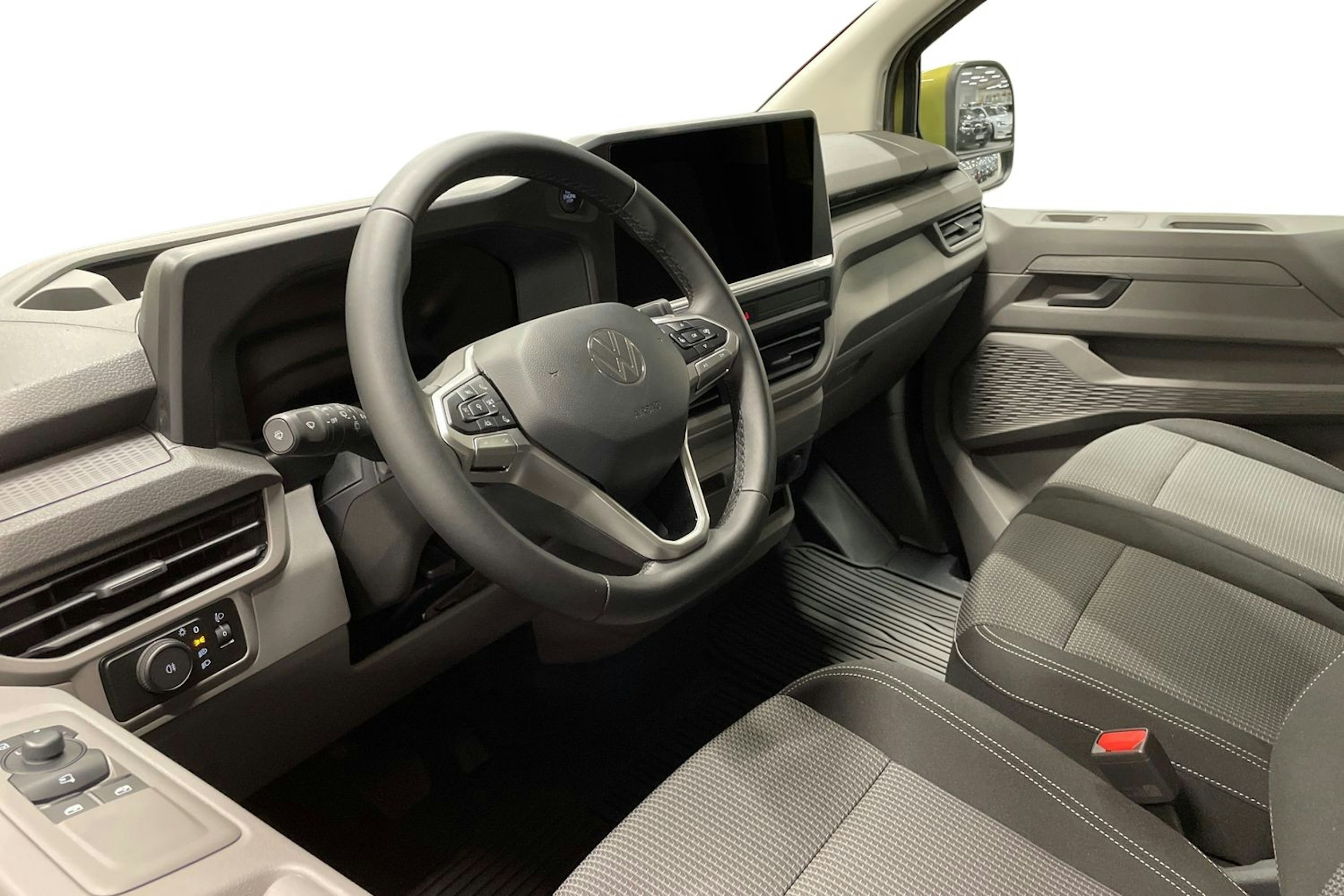 vihreä Volkswagen Transporter 2025 kuva 8.