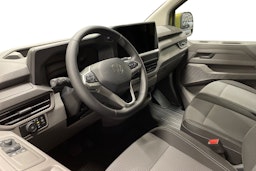 vihreä Volkswagen Transporter 2025 kuva 8.