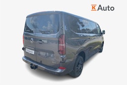 harmaa Volkswagen Transporter 2025 kuva 2.