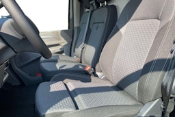 harmaa Volkswagen Transporter 2025 kuva 10.
