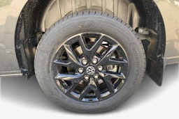 harmaa Volkswagen Transporter 2025 kuva 11.