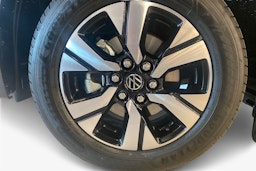 harmaa Volkswagen Transporter 2025 kuva 11.