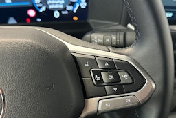 sininen Volkswagen TRANSPORTER 2025 kuva 18.