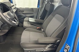 sininen Volkswagen TRANSPORTER 2025 kuva 27.