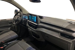 valkoinen Volkswagen Transporter 2025 kuva 9.