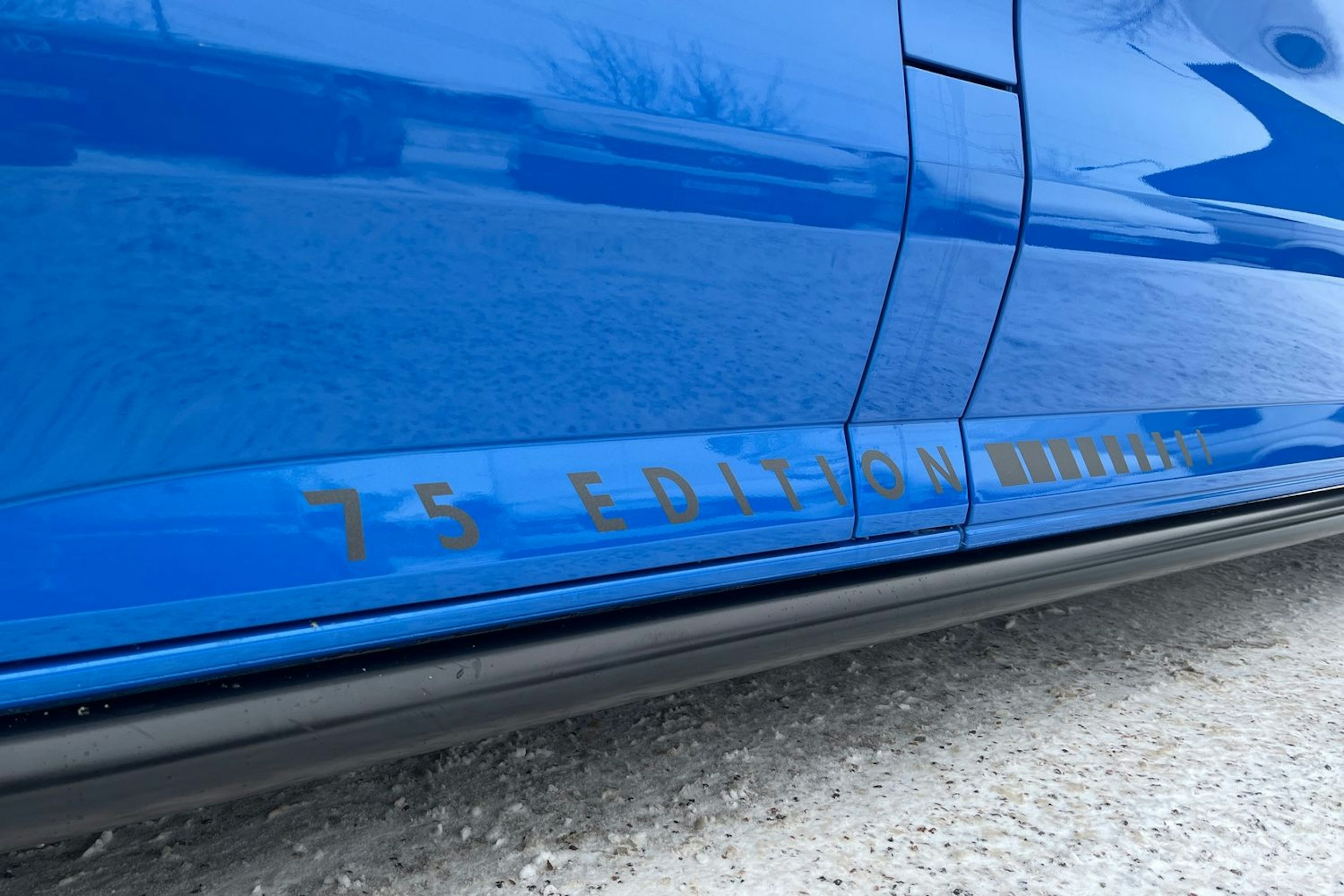 Sininen Volkswagen TRANSPORTER 2025 kuva 16.