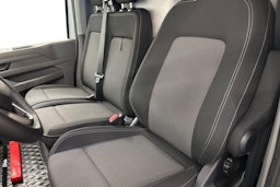 met. harmaa Volkswagen Transporter 2025 kuva 10.