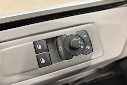 met. harmaa Volkswagen Transporter 2025 kuva 17.