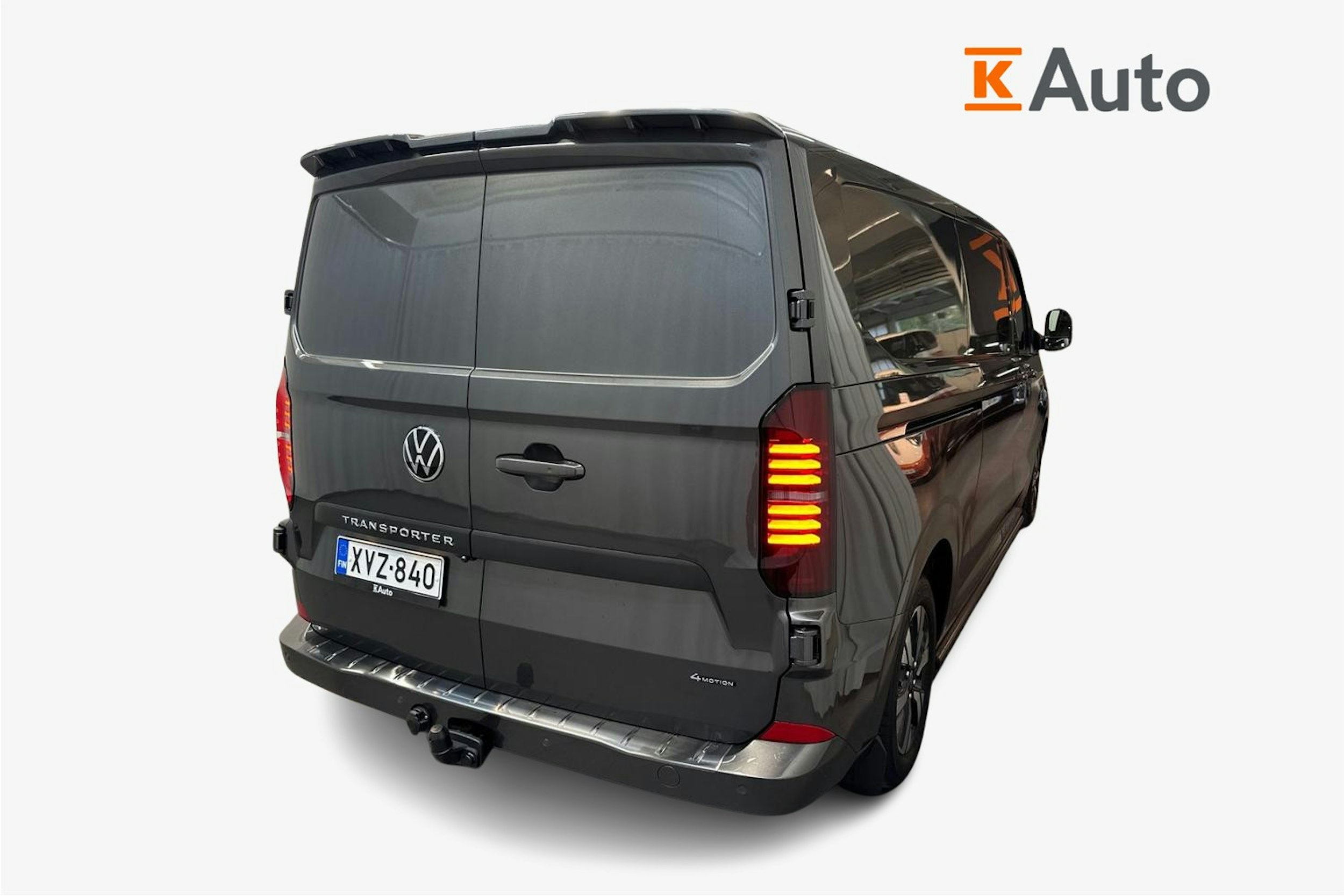 harmaa Volkswagen Transporter 2025 kuva 2.