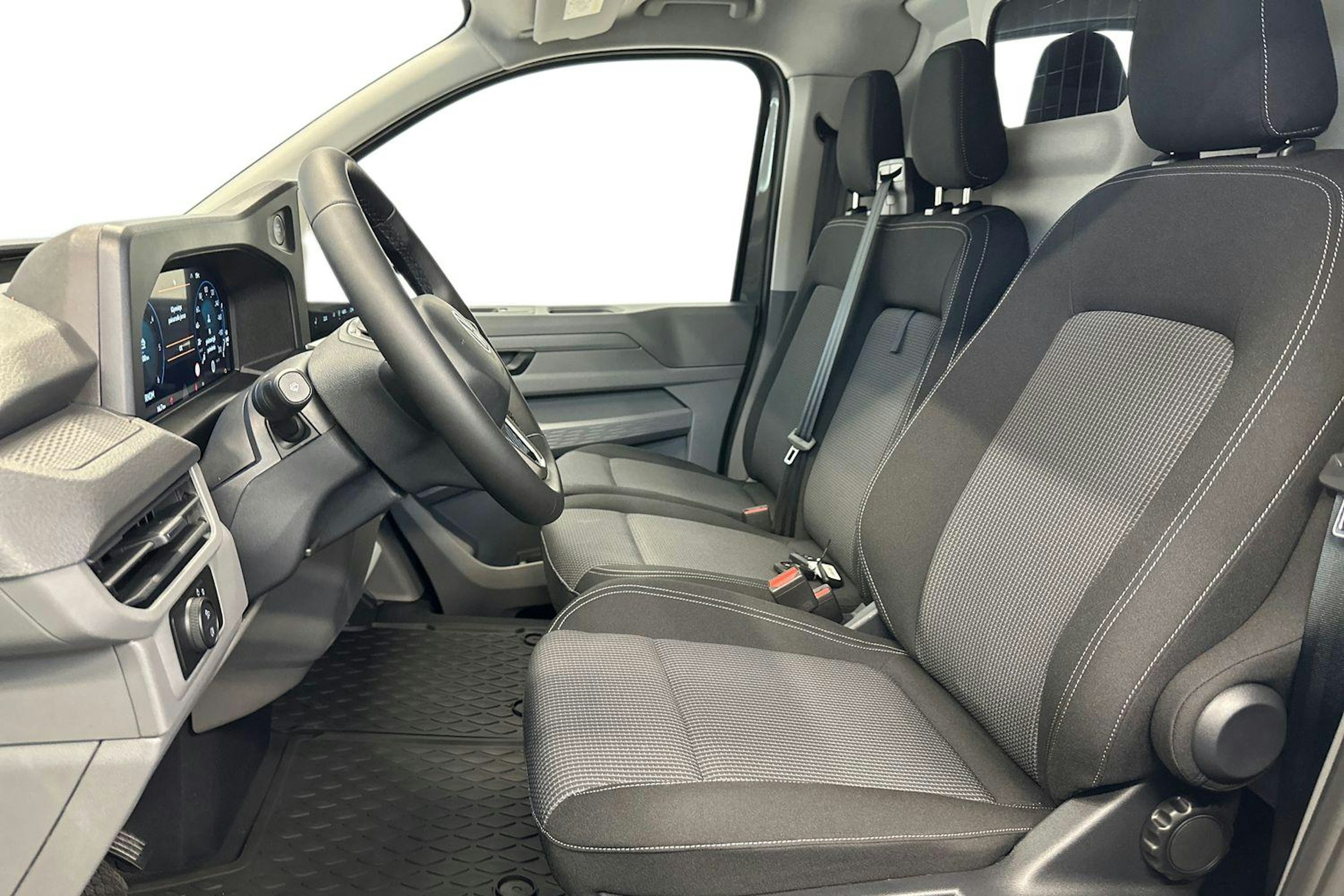 harmaa Volkswagen Transporter 2025 kuva 8.