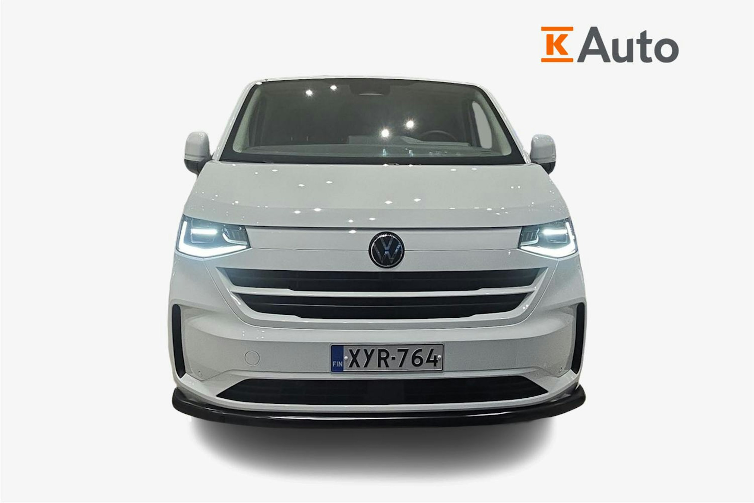 valkoinen Volkswagen Transporter 2025 kuva 5.