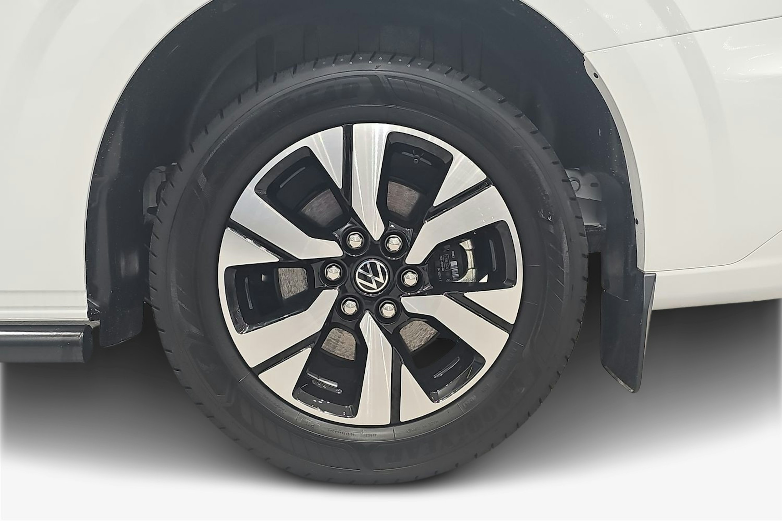 valkoinen Volkswagen Transporter 2025 kuva 11.