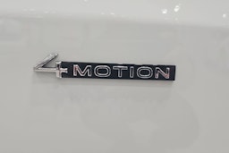 valkoinen Volkswagen Transporter 2025 kuva 17.