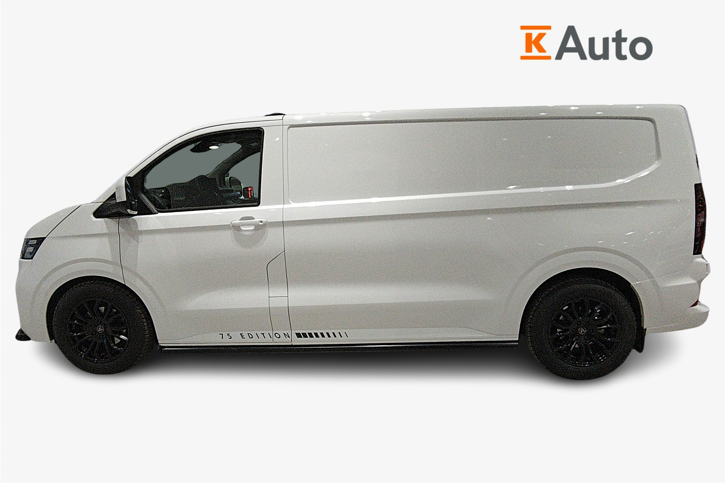 valkoinen Volkswagen Transporter 2025 kuva 7.