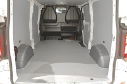 valkoinen Volkswagen Transporter 2025 kuva 14.