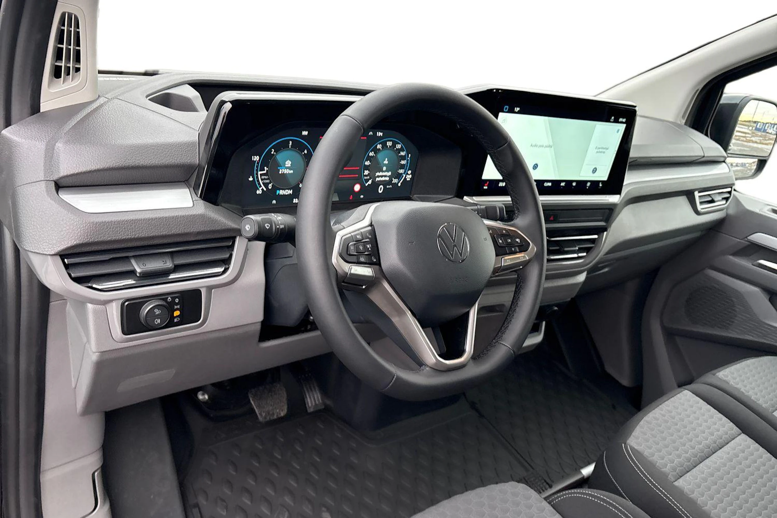 musta Volkswagen Transporter 2026 kuva 7.