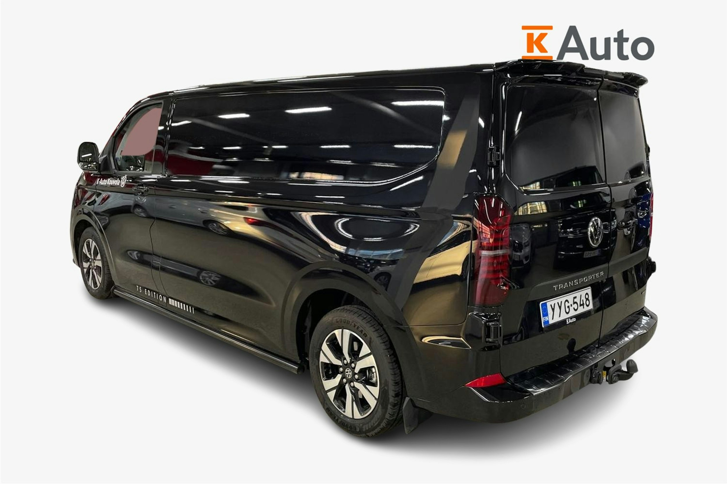 musta Volkswagen Transporter 2025 kuva 2.