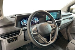 musta Volkswagen Transporter 2025 kuva 3.