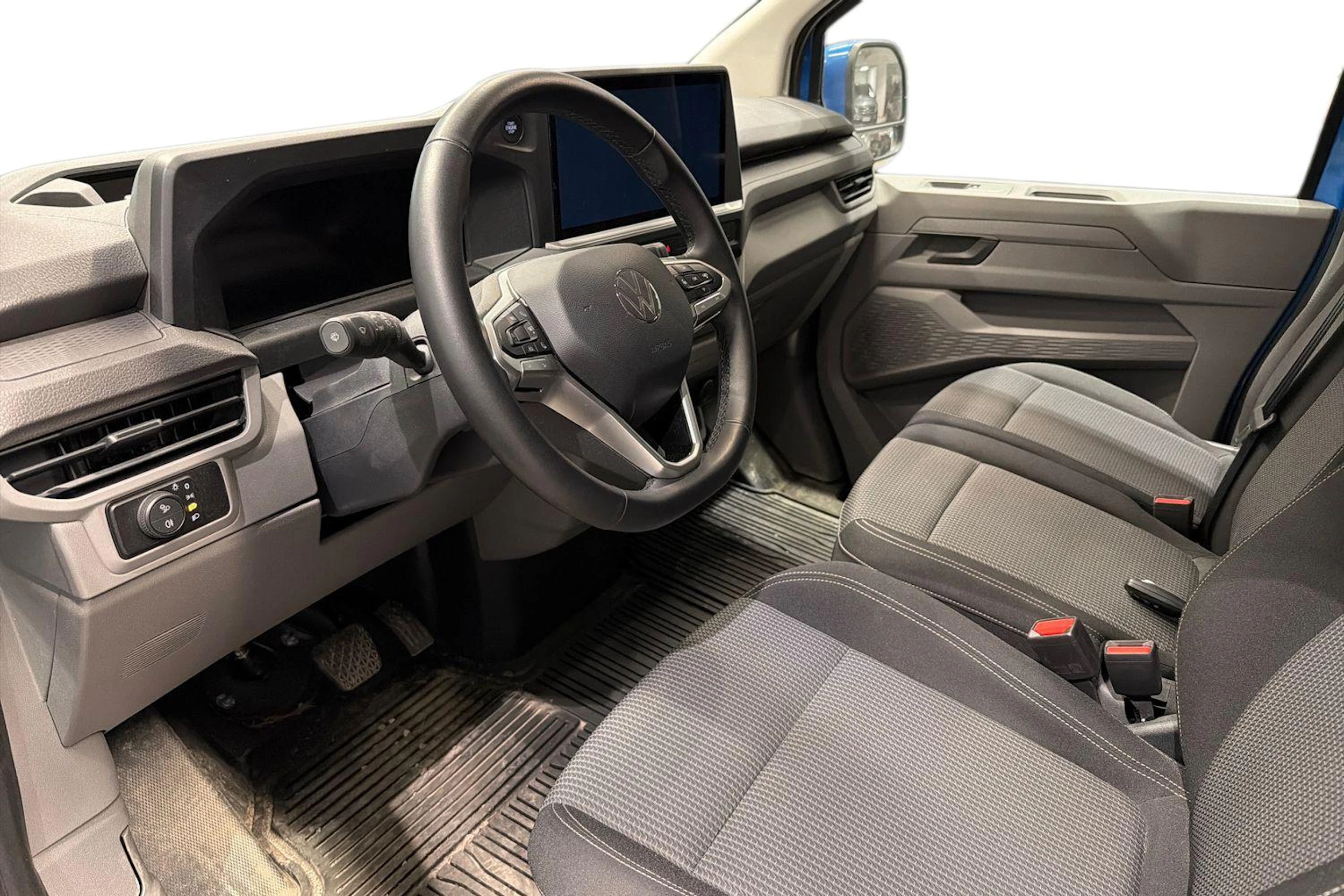 sininen Volkswagen Transporter 2025 kuva 3.