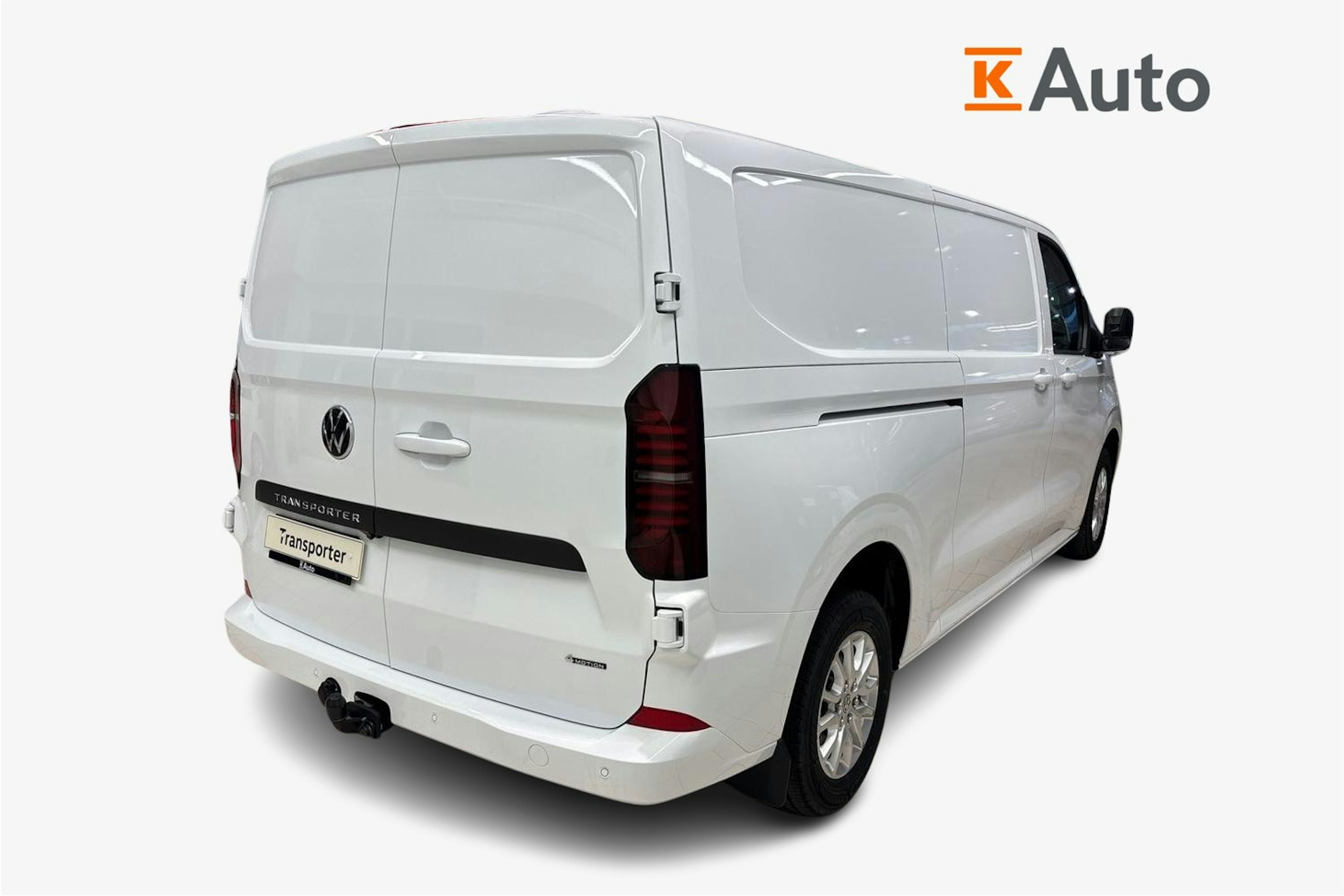 valkoinen Volkswagen Transporter 2025 kuva 2.