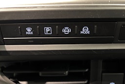 valkoinen Volkswagen Transporter 2025 kuva 16.