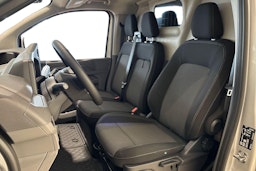 harmaa Volkswagen Transporter 2025 kuva 10.