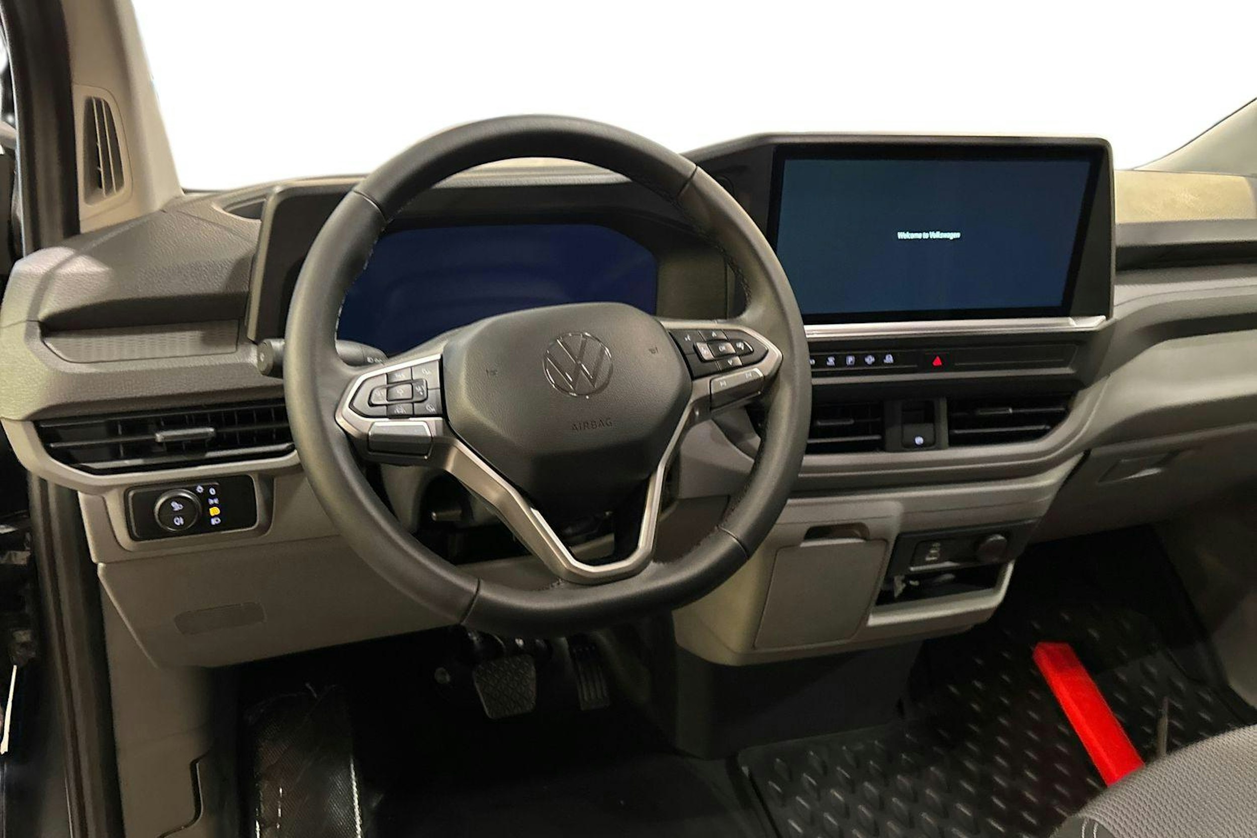 met. harmaa Volkswagen Transporter 2025 kuva 9.