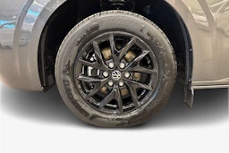 met. harmaa Volkswagen Transporter 2025 kuva 11.