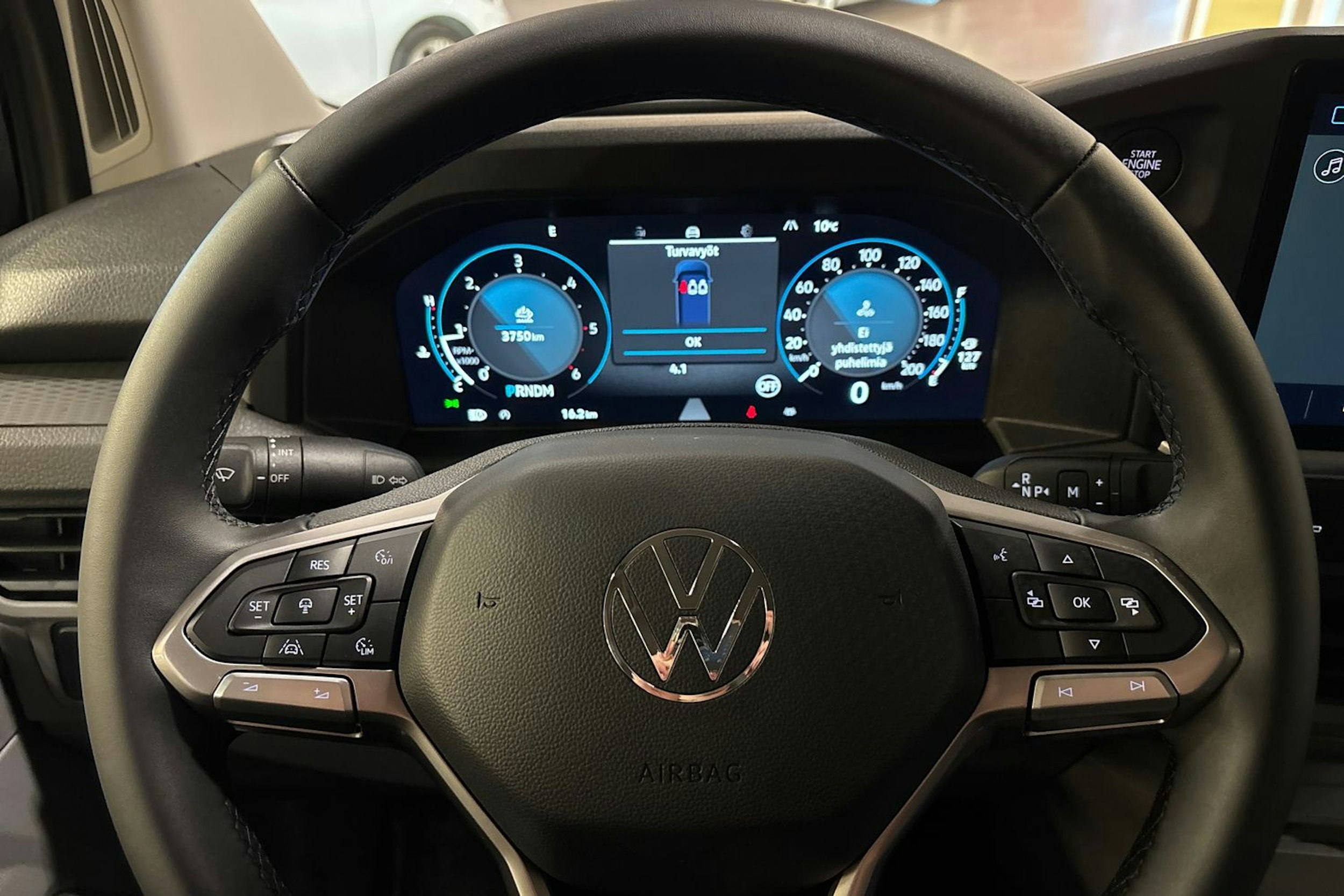 met. harmaa Volkswagen Transporter 2025 kuva 12.