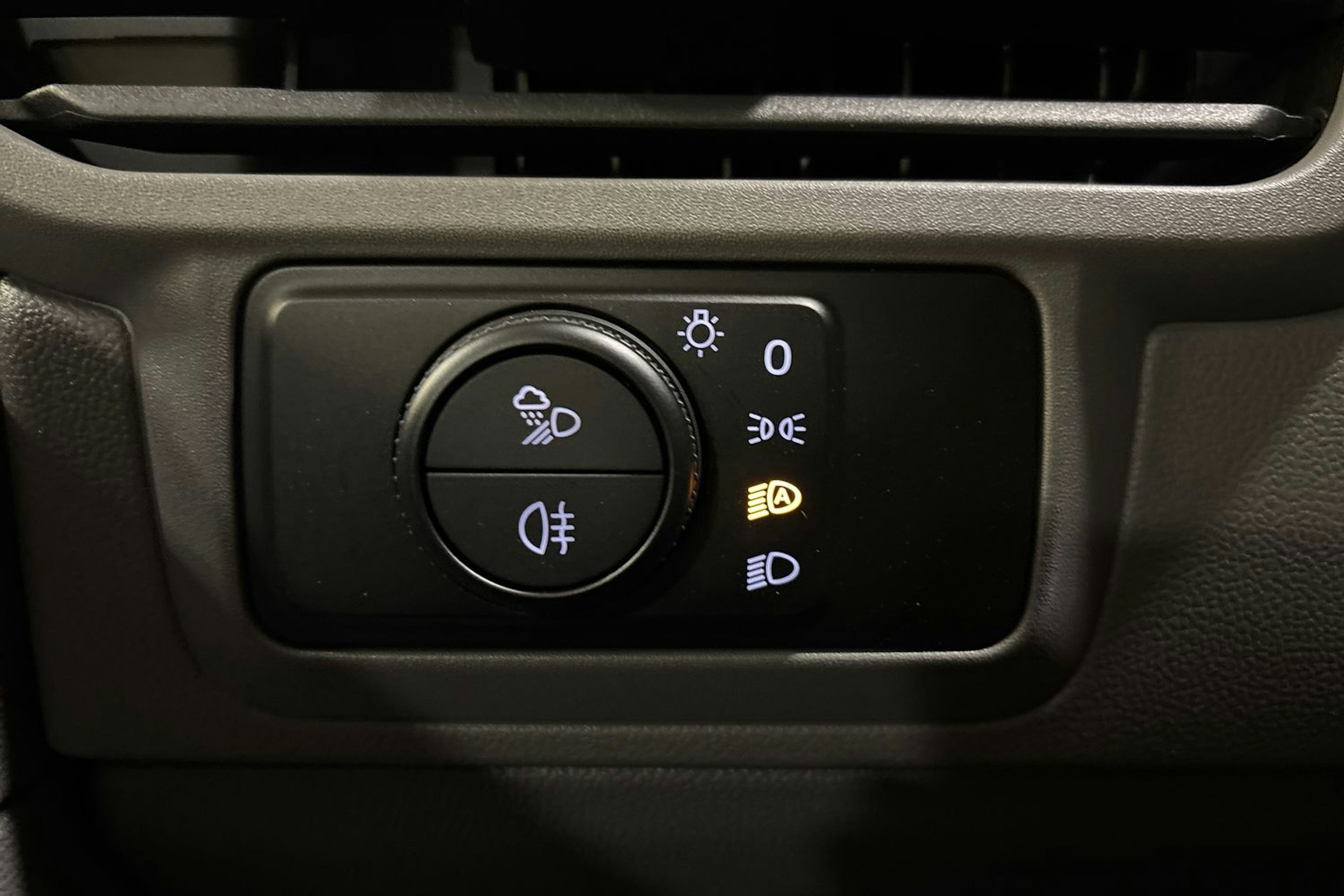 met. harmaa Volkswagen Transporter 2025 kuva 15.