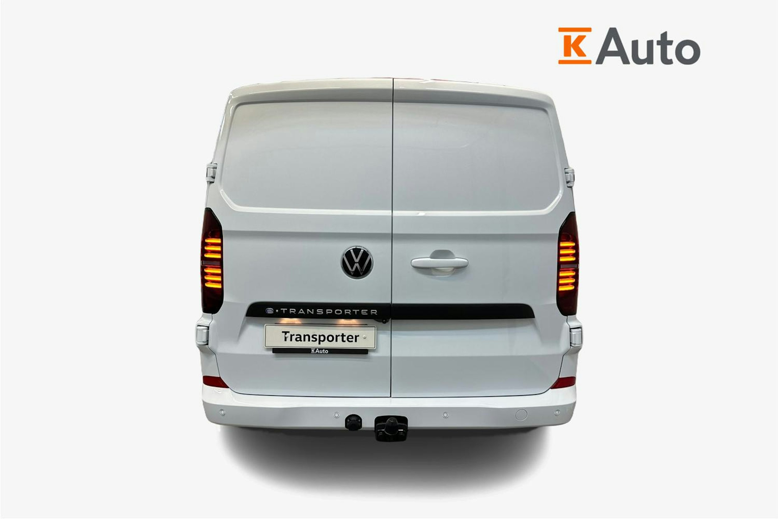 valkoinen Volkswagen Transporter 2025 kuva 3.