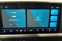 valkoinen Volkswagen Transporter 2025 kuva 20.