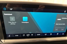 valkoinen Volkswagen Transporter 2025 kuva 23.