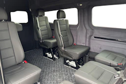 valkoinen Volkswagen Transporter 2026 kuva 11.