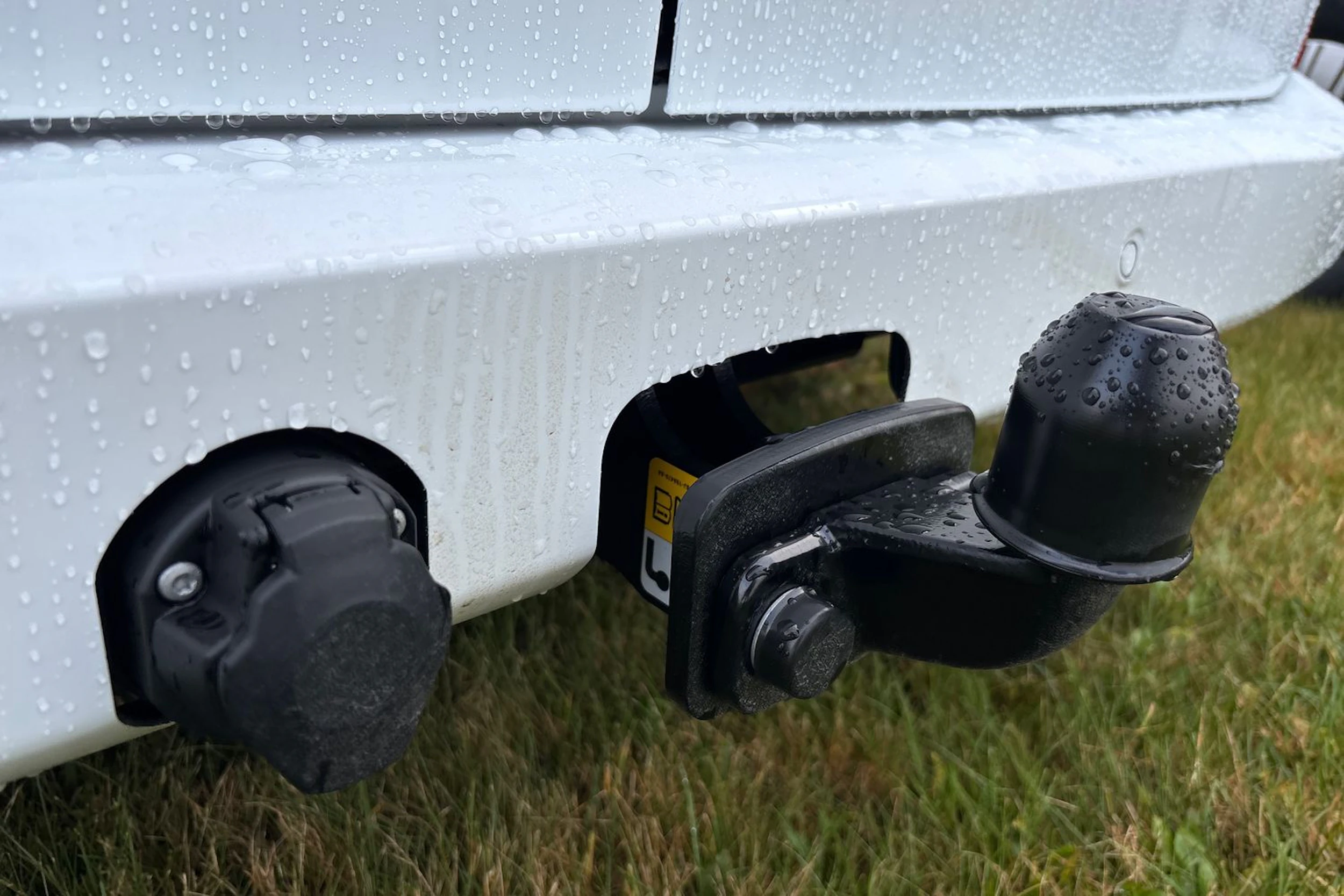 valkoinen Volkswagen Transporter 2026 kuva 19.