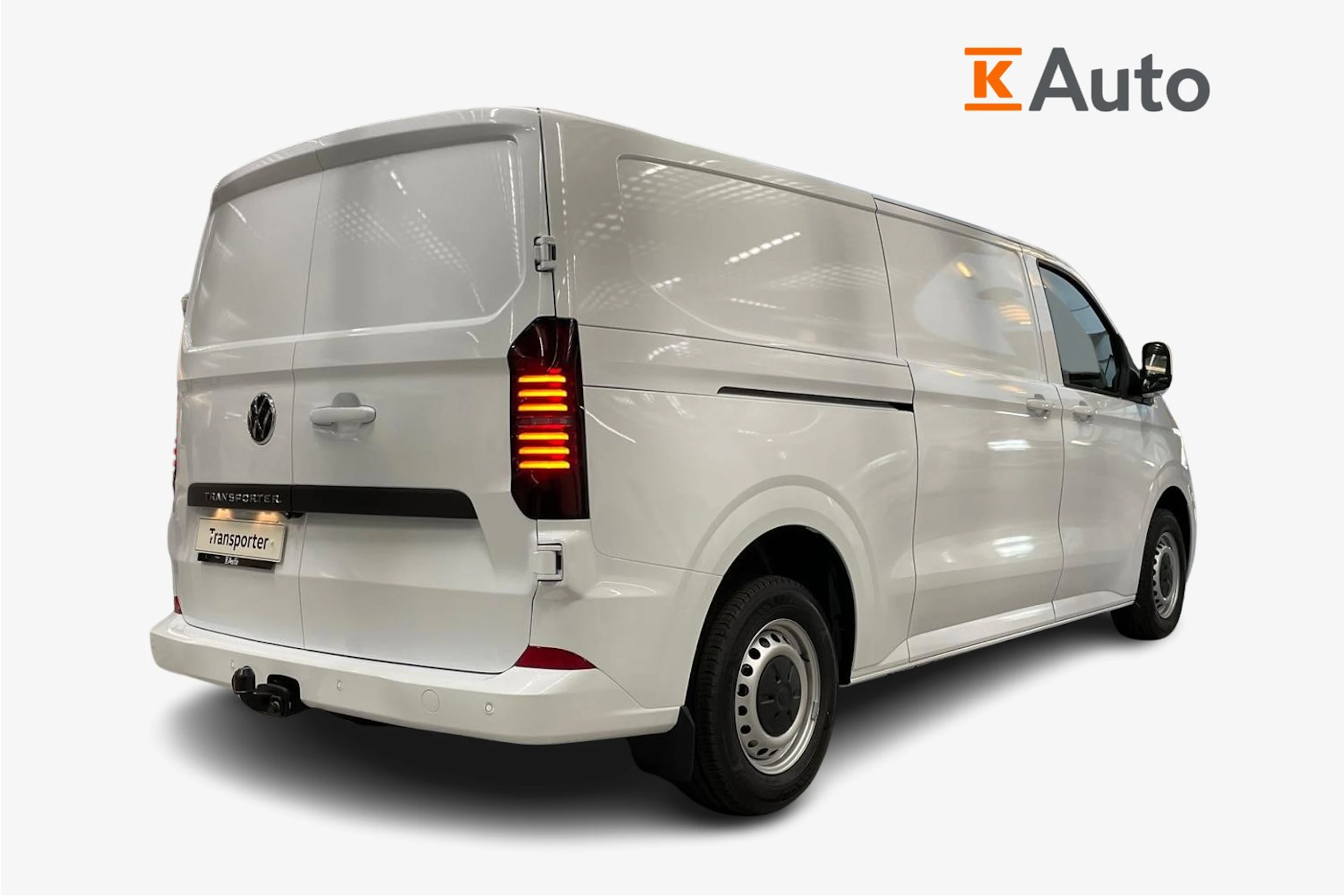 valkoinen Volkswagen Transporter 2026 kuva 3.