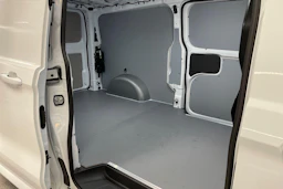 valkoinen Volkswagen Transporter 2026 kuva 11.