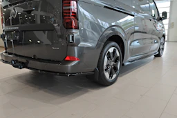 harmaa Volkswagen Transporter 2026 kuva 27.