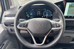 harmaa Volkswagen Transporter 2026 kuva 17.