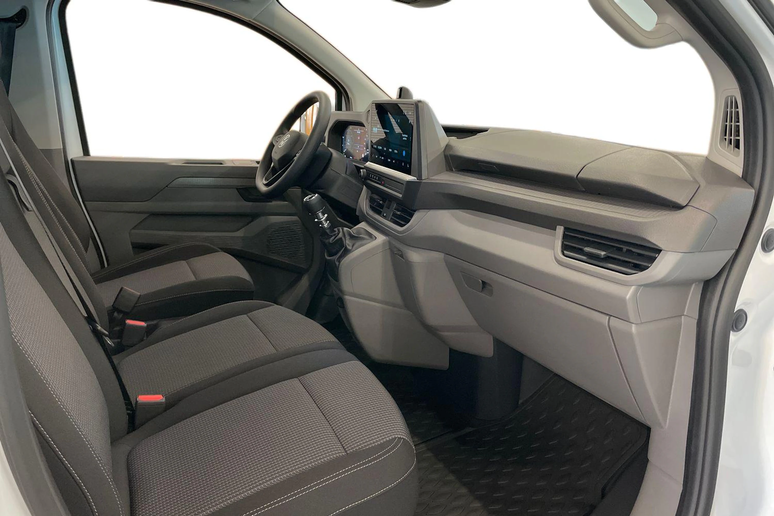 valkoinen Volkswagen Transporter 2026 kuva 11.