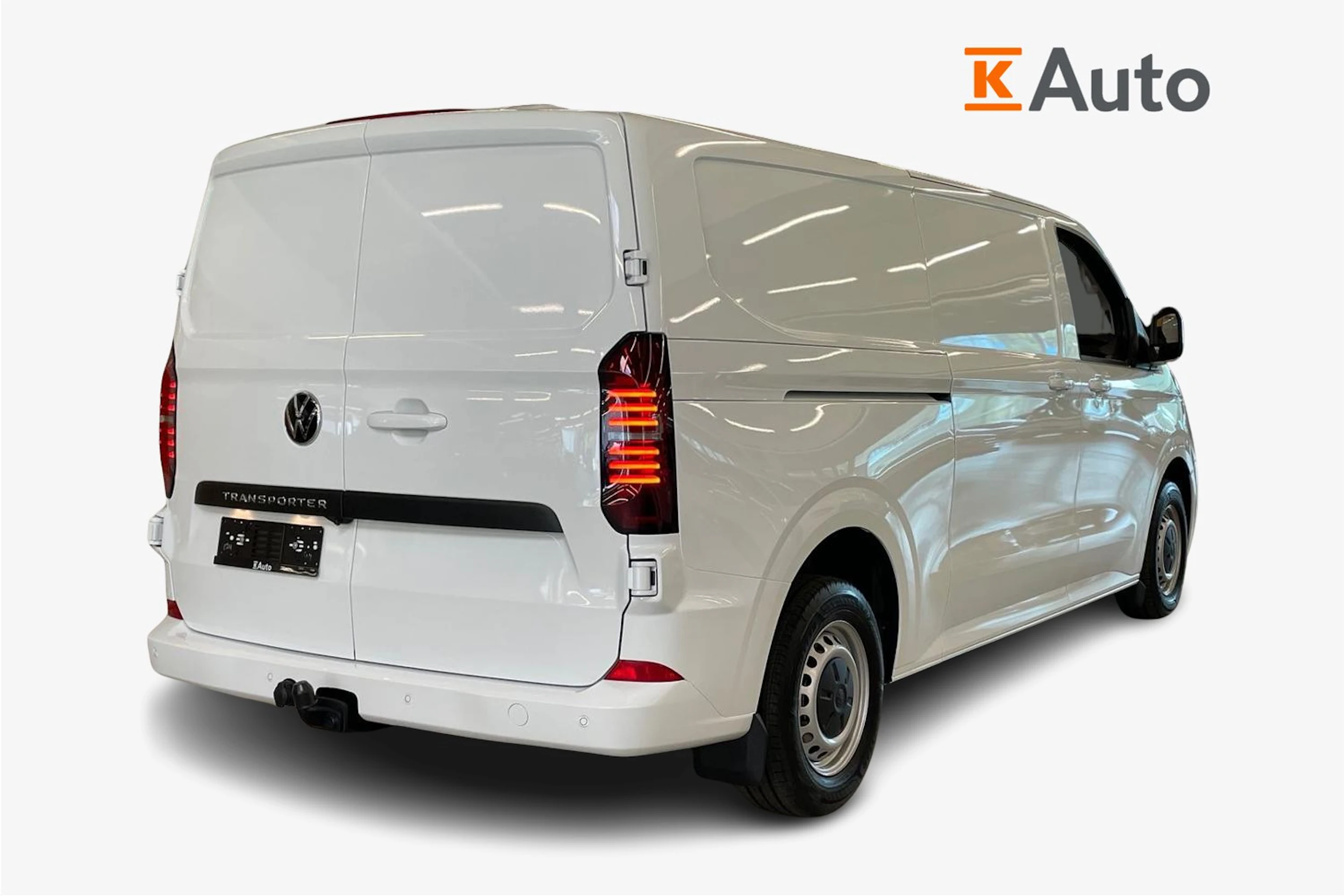 valkoinen Volkswagen Transporter 2026 kuva 3.