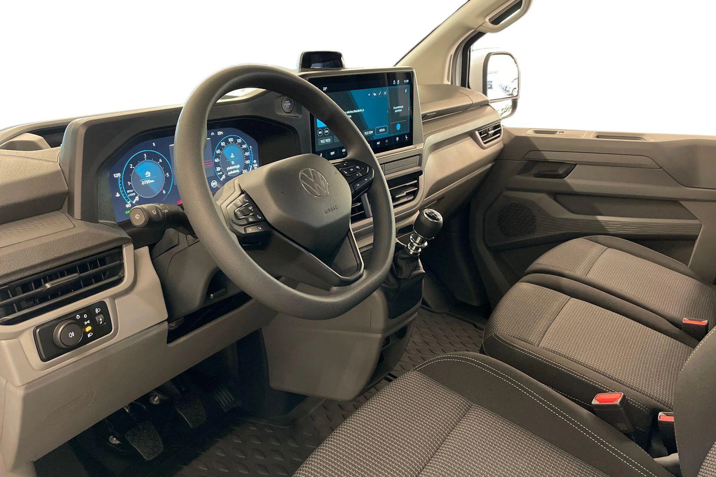 valkoinen Volkswagen Transporter 2026 kuva 8.