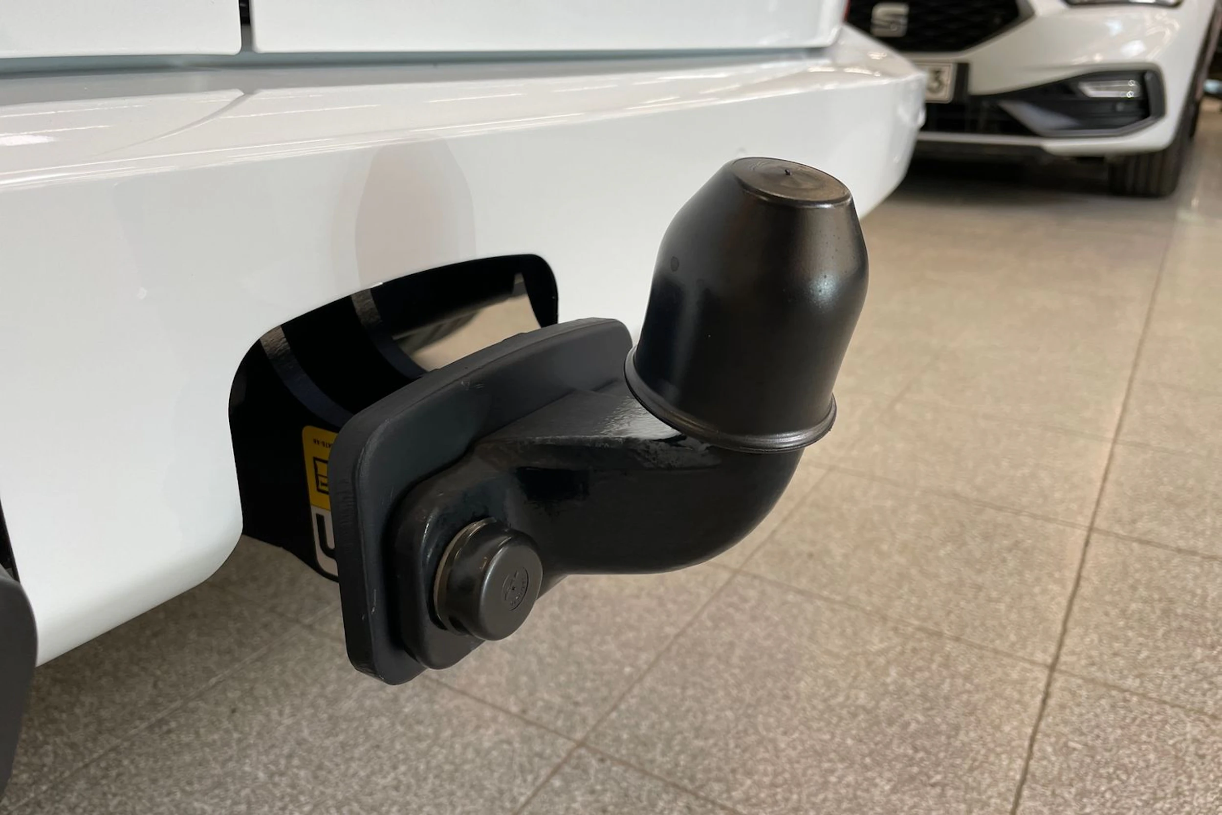 valkoinen Volkswagen Transporter 2026 kuva 14.