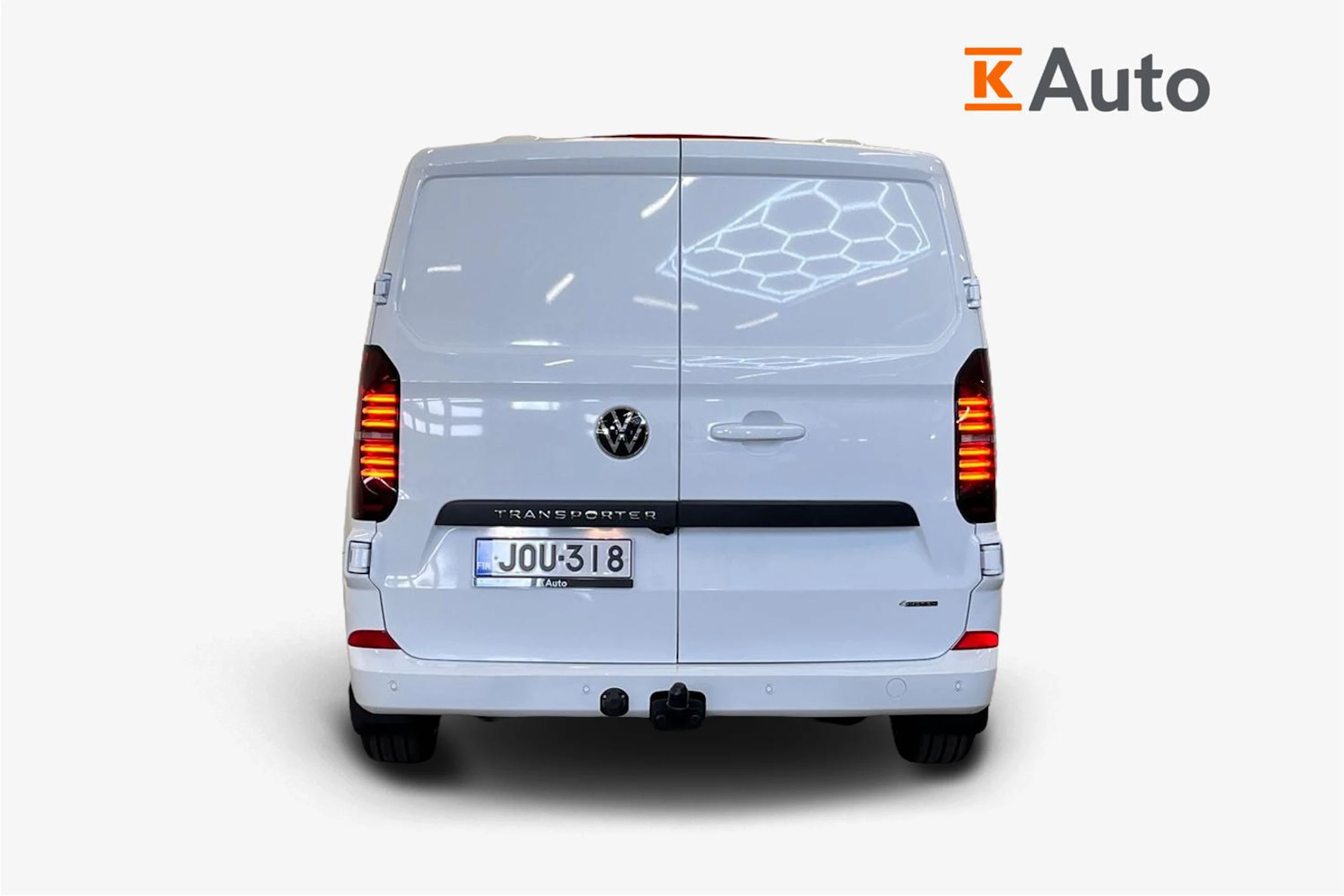 Valkoinen Volkswagen Transporter 2026 kuva 4.