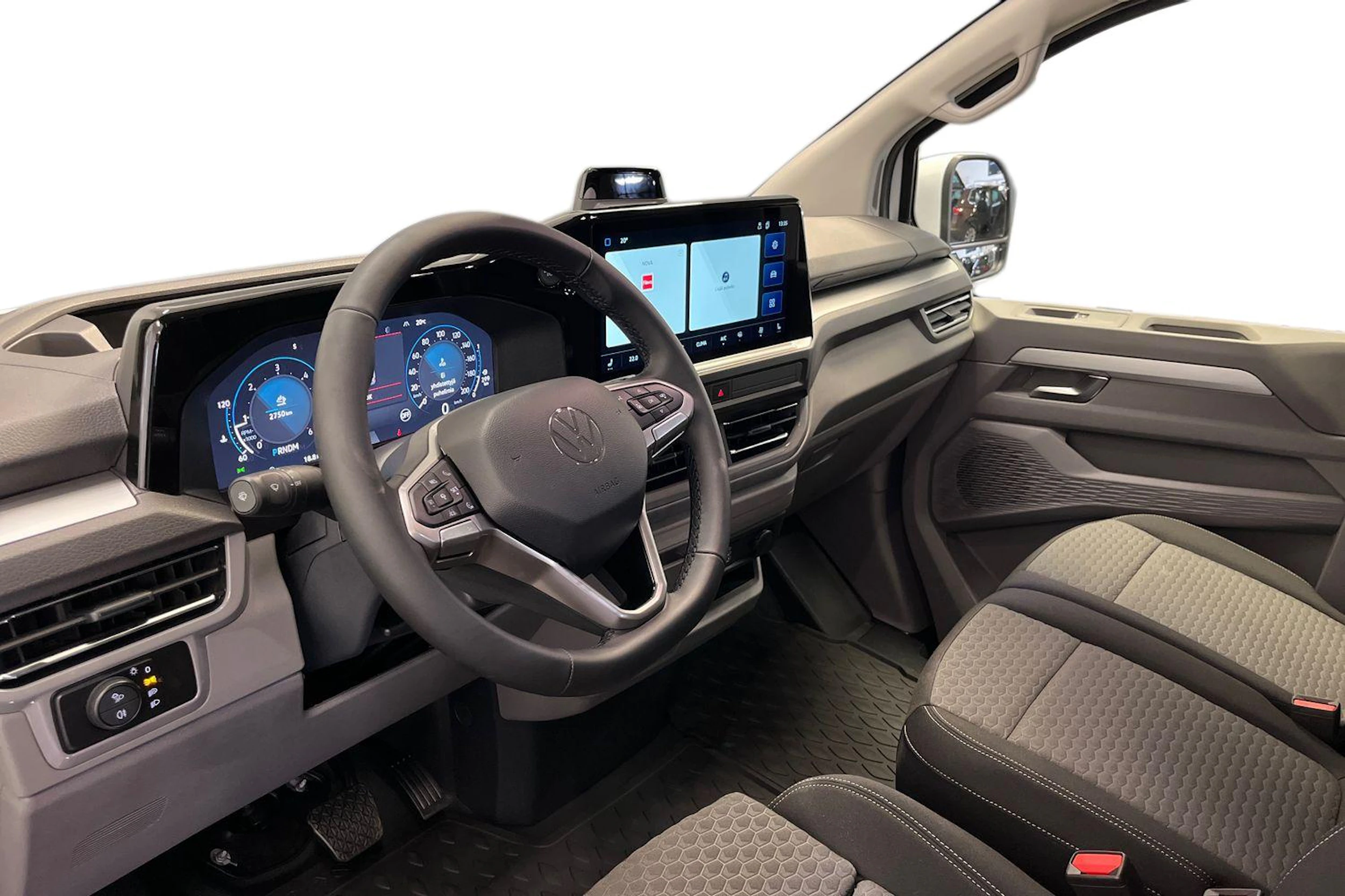 Valkoinen Volkswagen Transporter 2026 kuva 8.